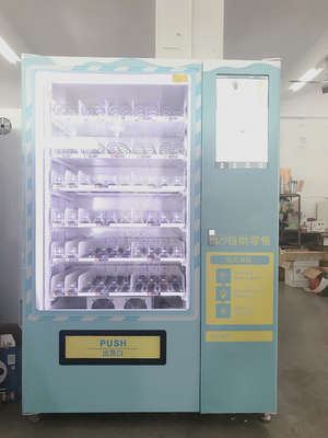 冷たい飲みものおよび軽食のスマートな自動販売機、コンベヤー ベルトの自動販売機 